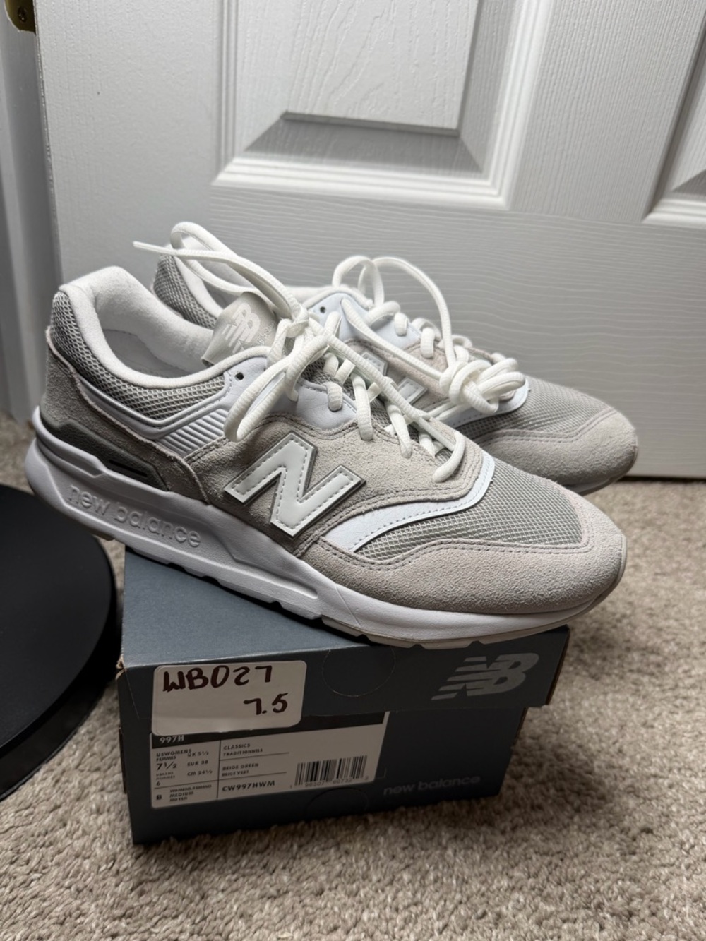 New Balance Women's Light Gray Athletic Sneakers